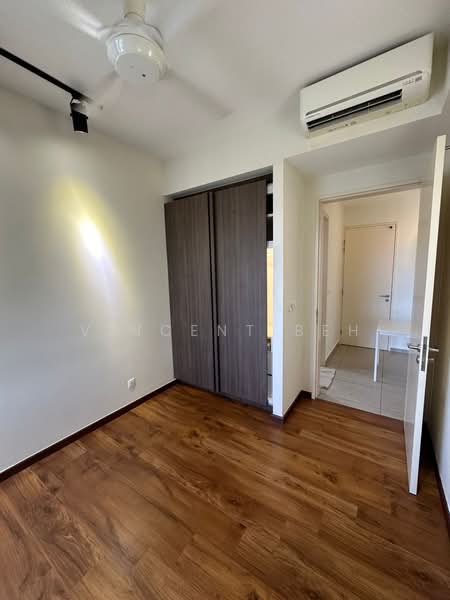 Servis Apartment untuk Dijual di Petalz Residences - Vincent Beh - Bedroom - PropertyGuru.com.my