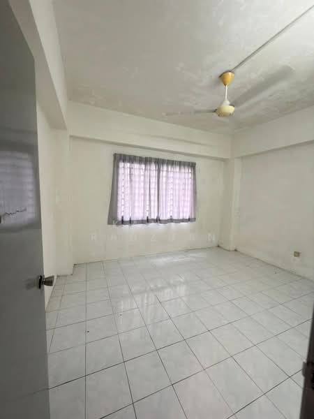 Condominium for Rent at Forest Green - Kamil Radzuan - Interior - PropertyGuru.com.my