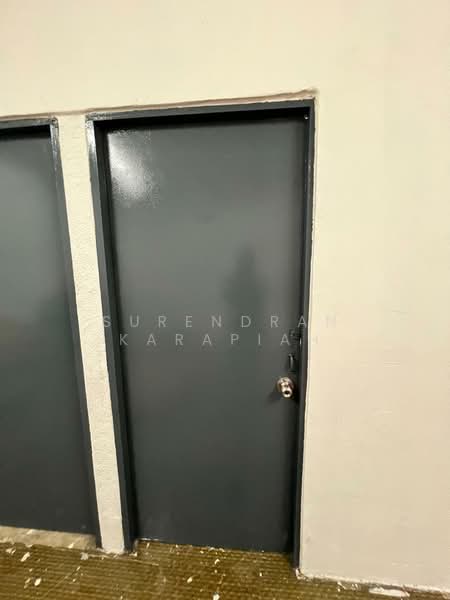 Rumah Flat untuk Dijual di Puchong Permai - Surendran Karapiah - Corridor - PropertyGuru.com.my