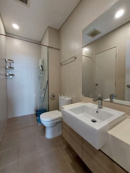 Service Residence for Rent at i-SOHO @ i-City - Tracy Chua - Bathroom - PropertyGuru.com.my