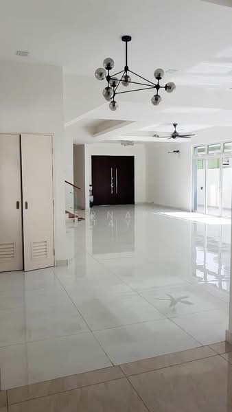Link Bungalow for Sale in Setia Alam (Selangor) - Bernard Tay - Living Room - PropertyGuru.com.my