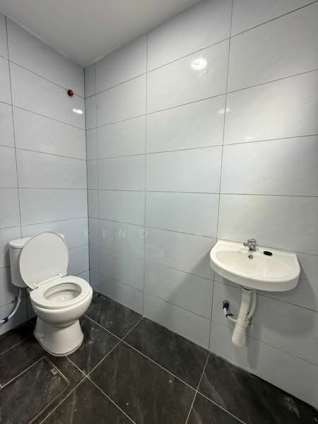 Rumah Teres 2 Tingkat untuk Dijual di Taman Damai Jaya (Skudai) - Kino Jaw - Bathroom - PropertyGuru.com.my