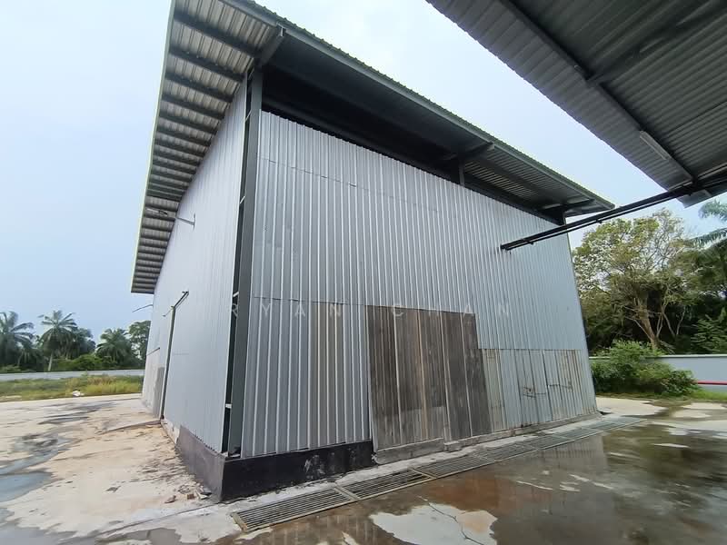 Detached Factory for Sale in Jeram (Selangor) - Bryan Chan - Exterior - PropertyGuru.com.my