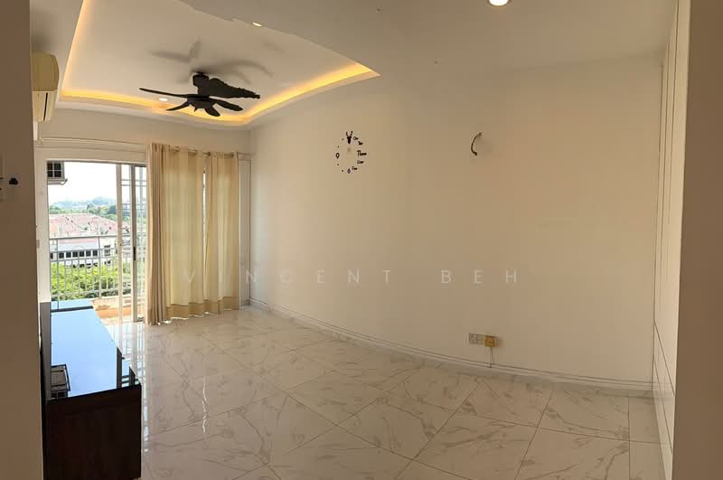 Pangsapuri untuk Dijual di Sutramas - Vincent Beh - Living Room - PropertyGuru.com.my