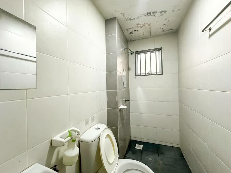 Apartment for Sale at Harmoni 1 - Hazeman Omar - Bathroom - PropertyGuru.com.my