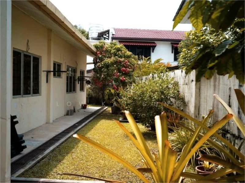 Bungalow for Rent in Seksyen 6 (Petaling Jaya) - Low Kai Seng - Exterior - PropertyGuru.com.my