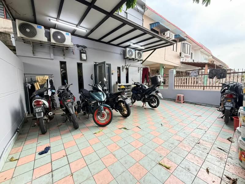 2-storey Terraced House for Sale in Taman Sentosa (Johor Bahru) - Yee Hsin - Exterior - PropertyGuru.com.my