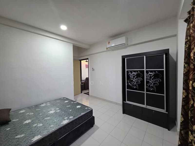 Apartment for Sale at Danga View Apartment - Yucong . - Bedroom - PropertyGuru.com.my