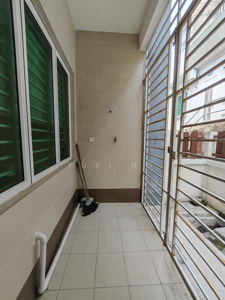 2-storey Terraced House for Sale in Cheras (Selangor) - Yuki Ng - Balcony - PropertyGuru.com.my