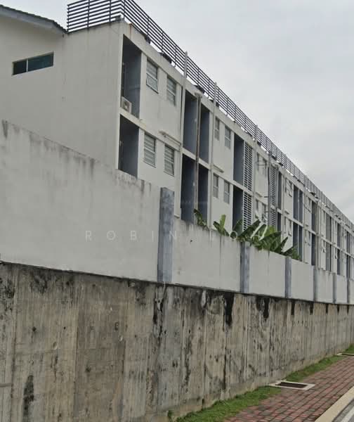 Rumah Teres 3 Tingkat untuk Dijual di Bangi (Selangor) - Robin Loh - PropertyGuru.com.my