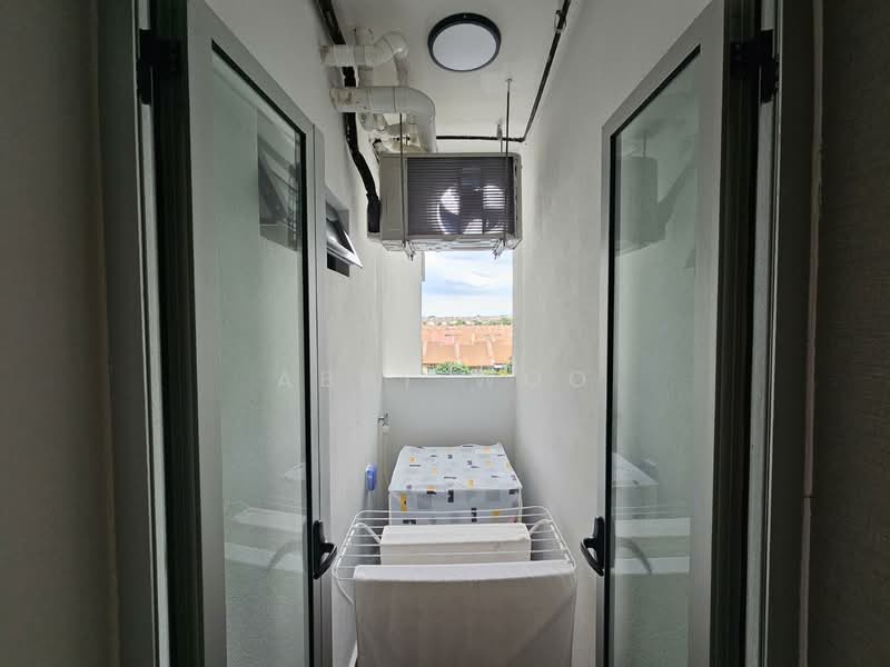 Servis Apartment untuk Disewa di DK Impian - Abby Woo - Balcony - PropertyGuru.com.my