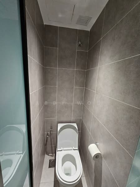 Servis Apartment untuk Disewa di DK Impian - Abby Woo - Bathroom - PropertyGuru.com.my