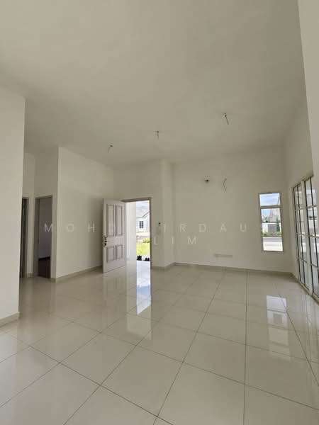 Bungalow for Sale in Hulu Langat (Selangor) - Mohd Firdaus Salim - Living Room - PropertyGuru.com.my
