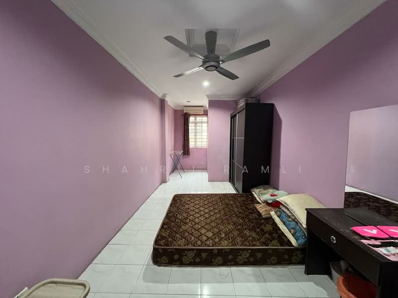 2.5-storey Terraced House for Sale in Taman Cheras Jaya (Cheras) - Shahril Ramli - Bedroom - PropertyGuru.com.my