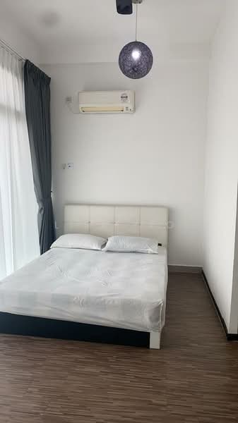 Servis Apartment untuk Disewa di Palazio - Lisa Yeo - Bedroom - PropertyGuru.com.my