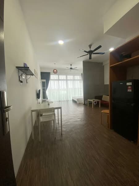 Servis Apartment untuk Disewa di Palazio - Lisa Yeo - Living Room - PropertyGuru.com.my