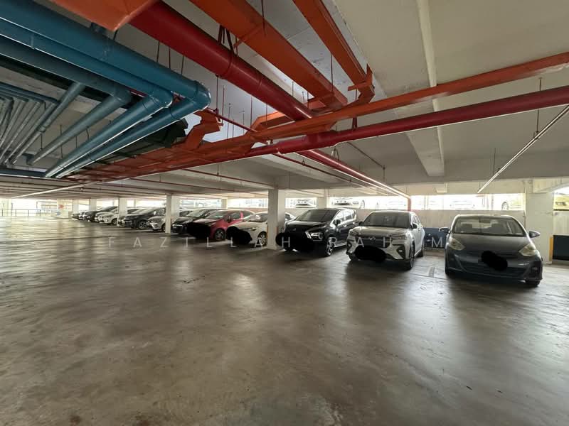Shop / Office for Sale in Bandar Sri Permaisuri (Cheras) - Fazillah Rahim - Car Park - PropertyGuru.com.my