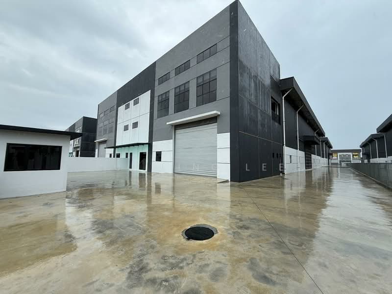 Kilang untuk Disewa di Kampung Sri Cheeding (Jenjarom) - Pui Ling Lee - Exterior - PropertyGuru.com.my