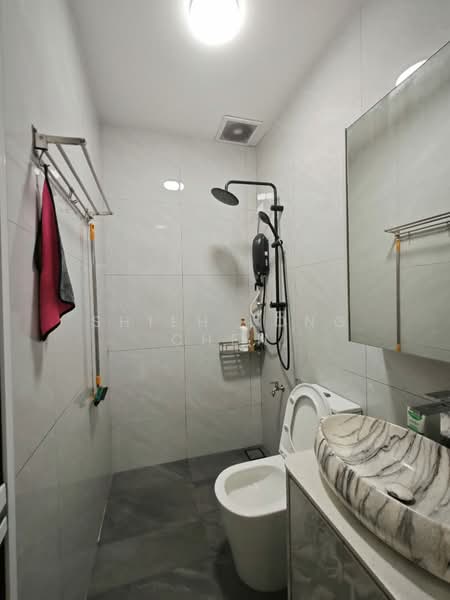 1-storey Terraced House for Sale in Taman Skudai Baru (Skudai) - Shieh Long Chen - Bathroom - PropertyGuru.com.my