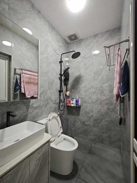 1-storey Terraced House for Sale in Taman Skudai Baru (Skudai) - Shieh Long Chen - Bathroom - PropertyGuru.com.my