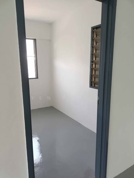 Pangsapuri untuk Dijual di Aman Putra Apartment - Yen Ching - Interior - PropertyGuru.com.my