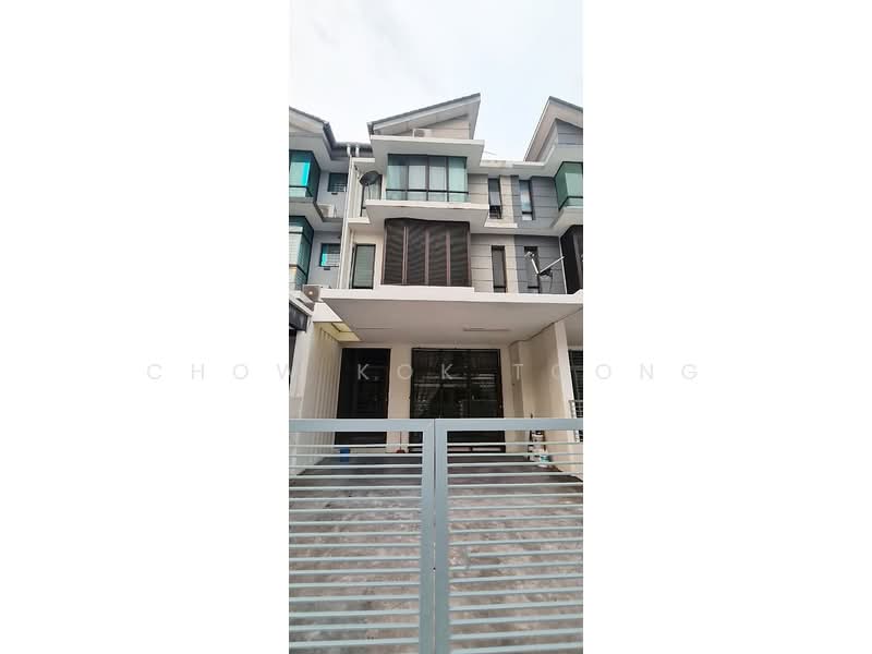 2.5-storey Terraced House for Sale in Puchong (Selangor) - Chow Kok Toong - Exterior - PropertyGuru.com.my