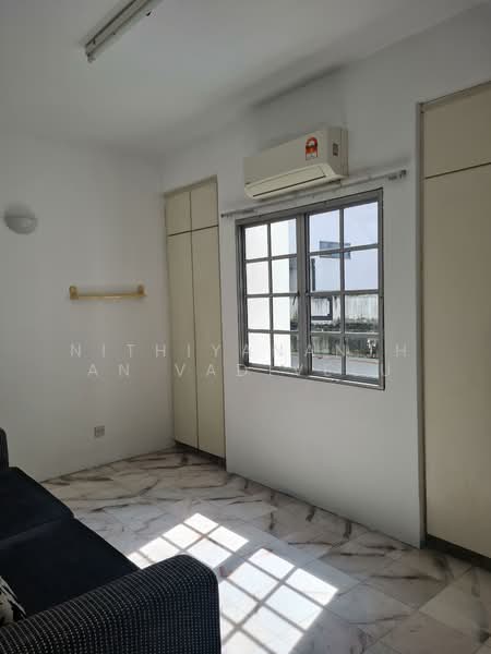 Condominium for Sale at Le Chateau - Nithiyananthan Vadivelu - Living Room - PropertyGuru.com.my