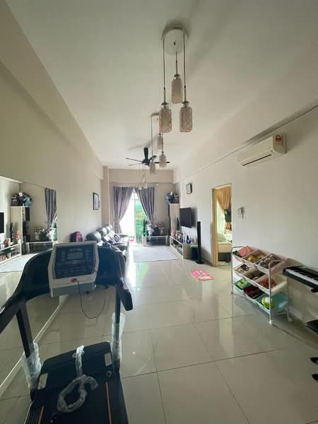 Condominium for Sale at Tropicana Landmark - Zoey Liau - Living Room - PropertyGuru.com.my