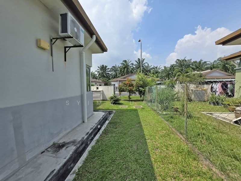 Rumah Berkembar untuk Dijual di Banting (Selangor) - Syima Ujud - Exterior - PropertyGuru.com.my