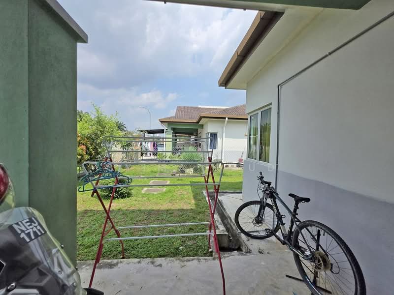 Rumah Berkembar untuk Dijual di Banting (Selangor) - Syima Ujud - Exterior - PropertyGuru.com.my