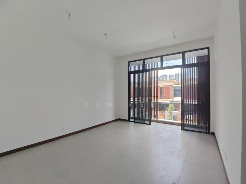 2-storey Terraced House for Sale in Puteri Harbour (Iskandar Puteri (Nusajaya)) - Kym Kee - Living Room - PropertyGuru.com.my