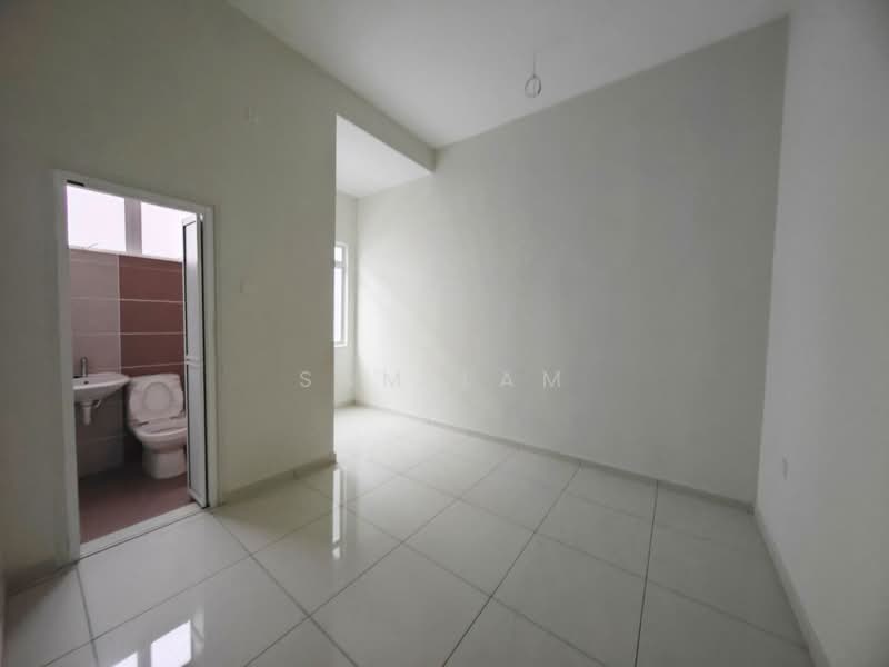 2-storey Terraced House for Sale in Bandar Lahat Mines (Lahat) - Sam Lam - Bathroom - PropertyGuru.com.my