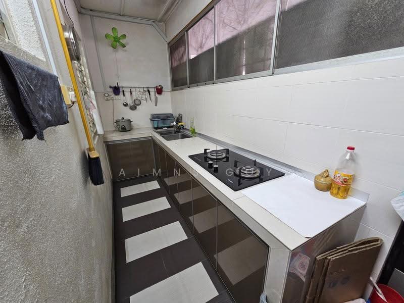 2-storey Terraced House for Sale in Sungai Long (Bandar Sungai Long) - Aimns Goy - Kitchen - PropertyGuru.com.my