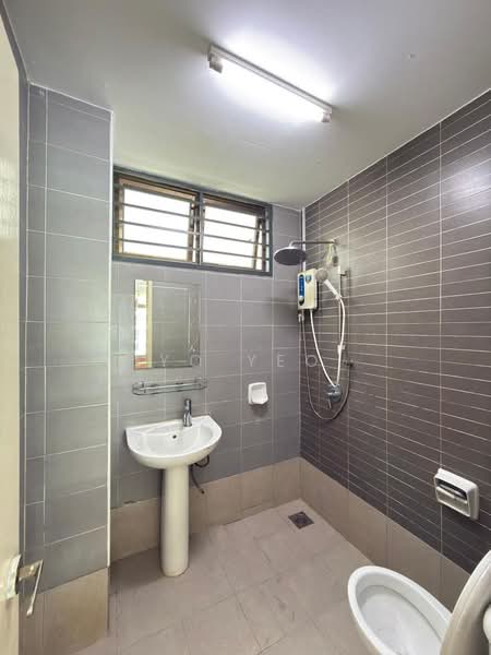 Service Residence for Rent at Palazio - Yo Yeo - Bathroom - PropertyGuru.com.my