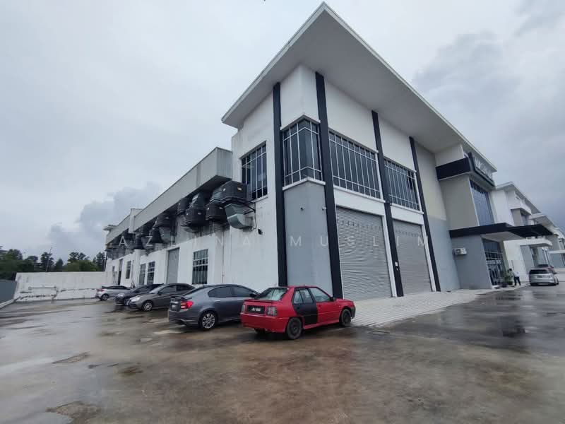 Semi-D Factory for Sale in Pasir Gudang (Johor) - Azlina Muslim - Exterior - PropertyGuru.com.my