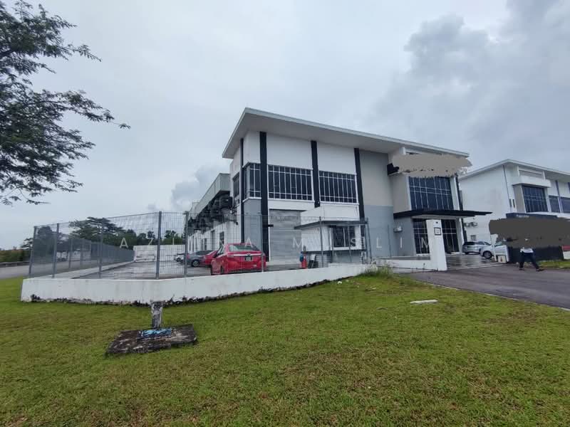 Semi-D Factory for Sale in Pasir Gudang (Johor) - Azlina Muslim - Exterior - PropertyGuru.com.my