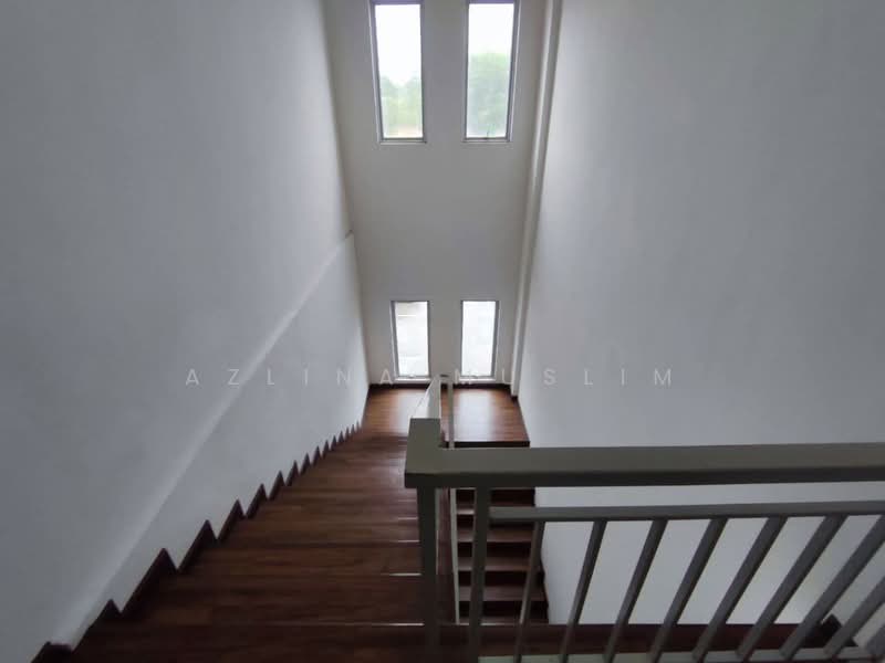 Semi-D Factory for Sale in Pasir Gudang (Johor) - Azlina Muslim - Interior - PropertyGuru.com.my