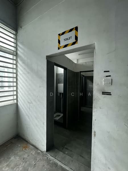 Factory for Sale in Kawasan Perusahaan Sungai Lokan (Butterworth) - Cyndi Chan - Bathroom - PropertyGuru.com.my