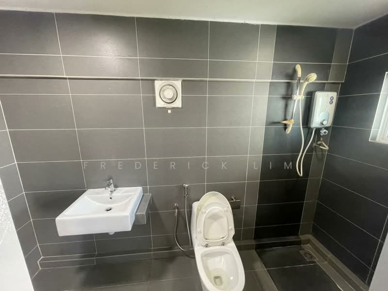 Condominium for Sale at Arte Subang West - Frederick Lim - Bathroom - PropertyGuru.com.my