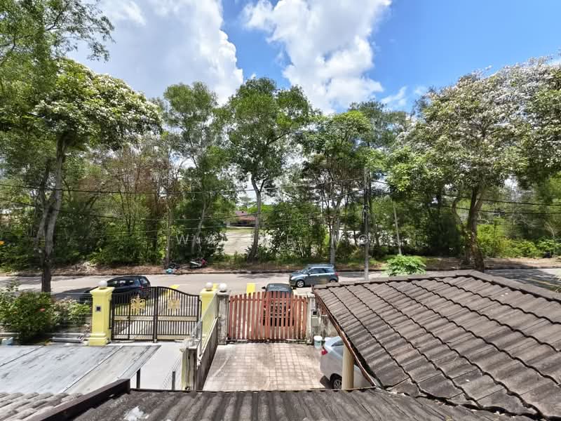 Rumah Teres 2 Tingkat untuk Dijual di Taman Molek (Johor Bahru) - Wayne Ng - Exterior - PropertyGuru.com.my