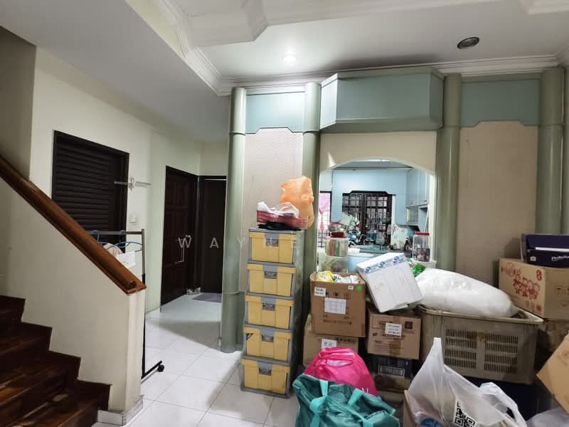 Rumah Teres 2 Tingkat untuk Dijual di Taman Molek (Johor Bahru) - Wayne Ng - PropertyGuru.com.my