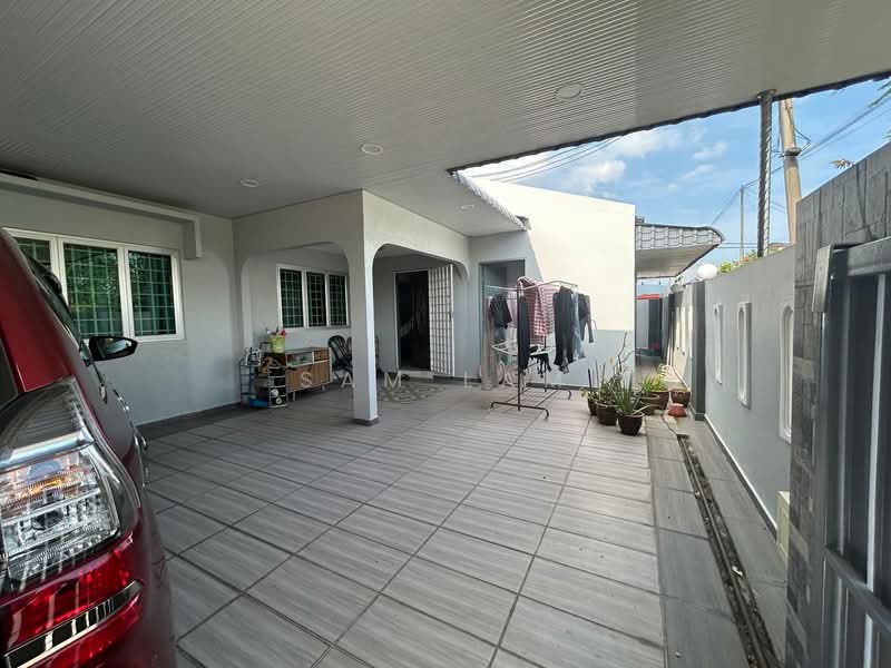 1-storey Terraced House for Sale in Taman Pasir Puteh (Ipoh) - Sam Lam - Exterior - PropertyGuru.com.my