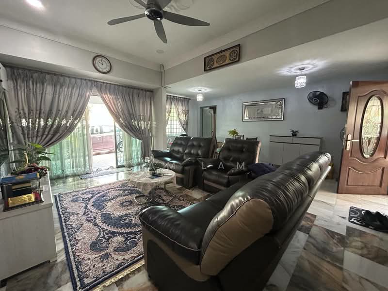 1-storey Terraced House for Sale in Taman Pasir Puteh (Ipoh) - Sam Lam - Living Room - PropertyGuru.com.my
