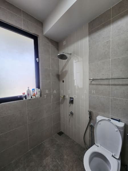 Semi-Detached House for Sale in Bukit Bandaraya (Shah Alam) - Nuraishah Binti Mohamed Azmi - PropertyGuru.com.my
