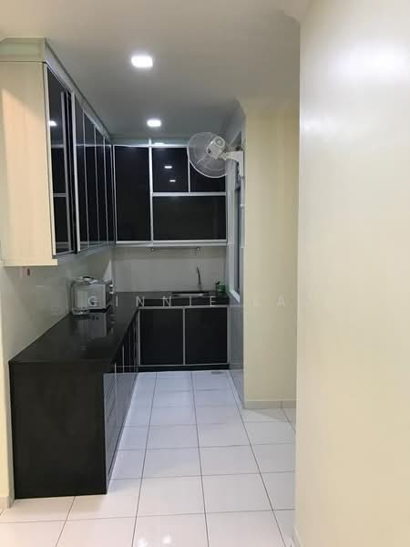 Rumah Teres 2 Tingkat untuk Dijual di Setia Tropika (Johor Bahru) - Ginnie Lau - Kitchen - PropertyGuru.com.my