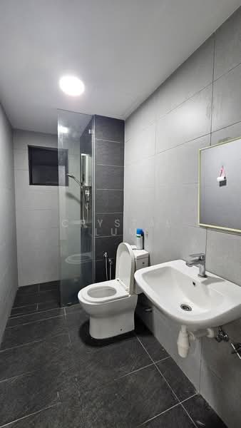 Kondominium untuk Disewa di Trinity Lemanja - Crystal Lum - Bathroom - PropertyGuru.com.my
