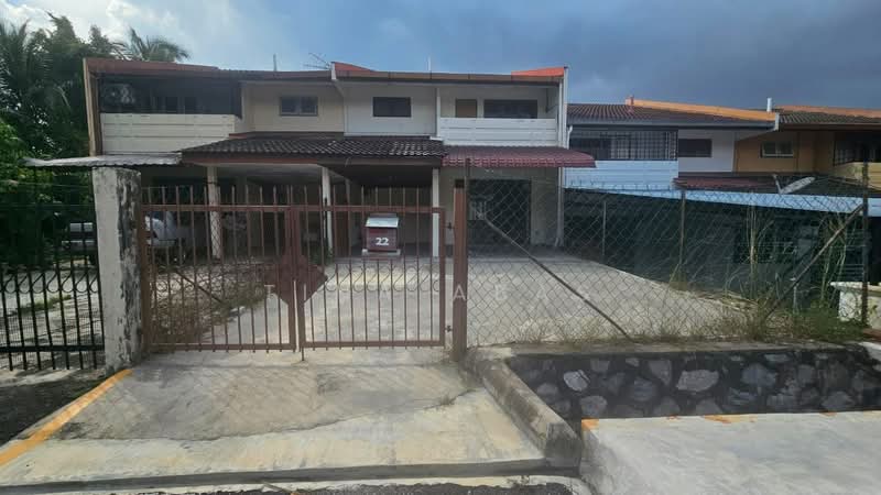 Rumah Teres 2 Tingkat untuk Dijual di Seksyen 4 (Bangi) - Tina Abas - Exterior - PropertyGuru.com.my