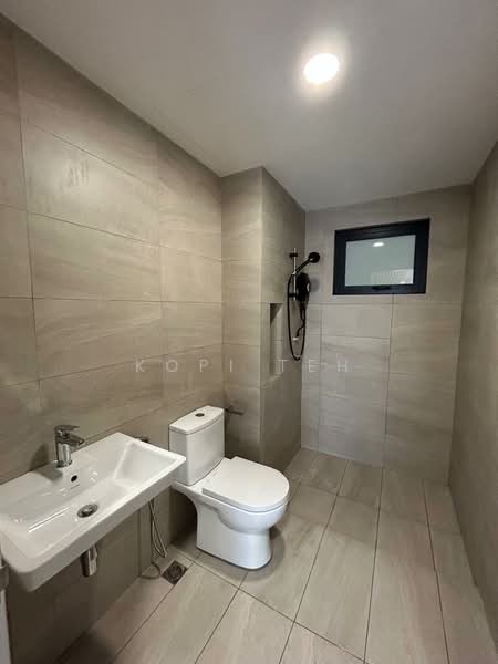 Kondominium untuk Dijual di Skyline KL - Kopi Teh - Bathroom - PropertyGuru.com.my