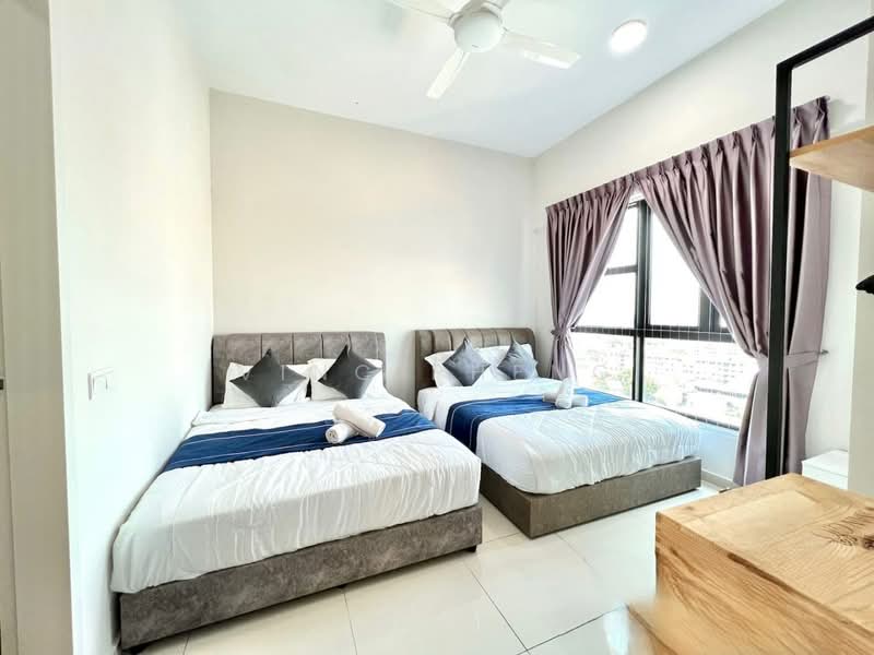 Servis Apartment untuk Dijual di Ong Kim Wee Residence - Vinc Pheng - Bedroom - PropertyGuru.com.my