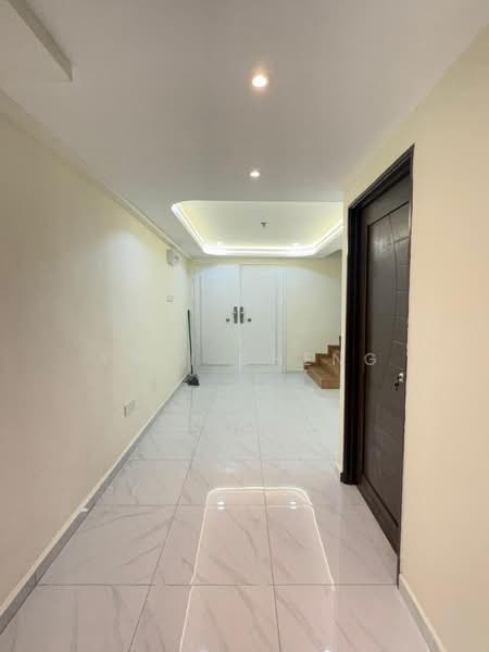 2-storey Terraced House for Sale in Permas Jaya (Johor Bahru) - Yuki Cheng - Corridor - PropertyGuru.com.my